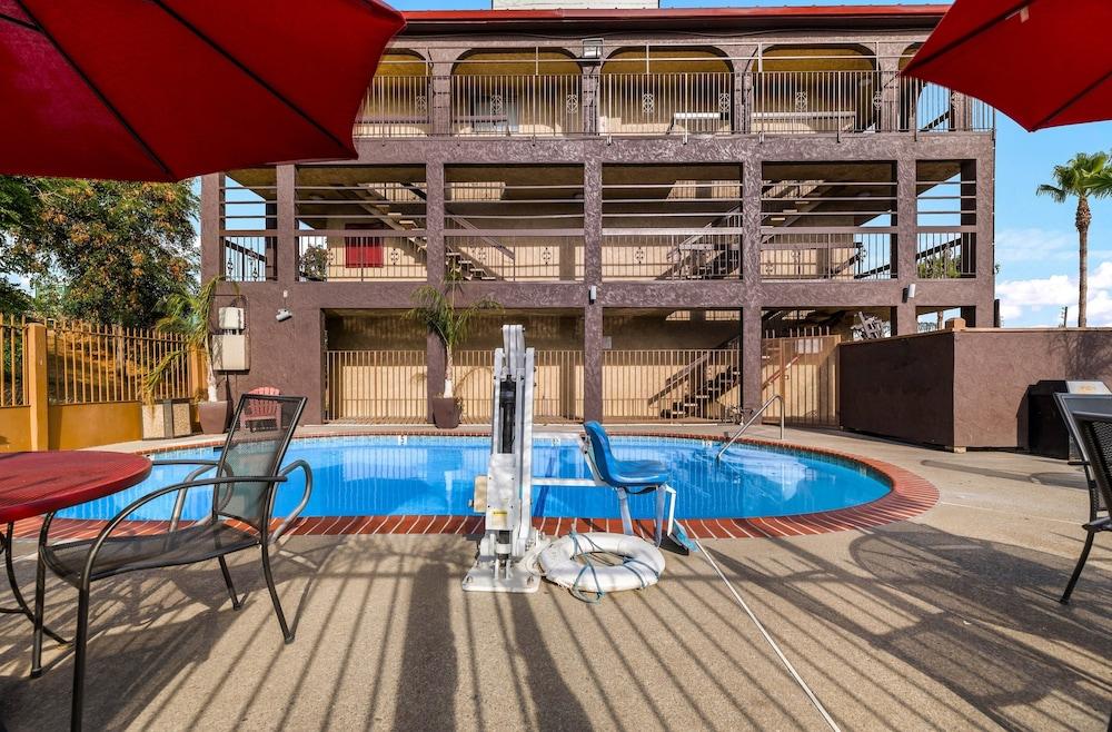 Red Roof Inn Stockton Exterior foto
